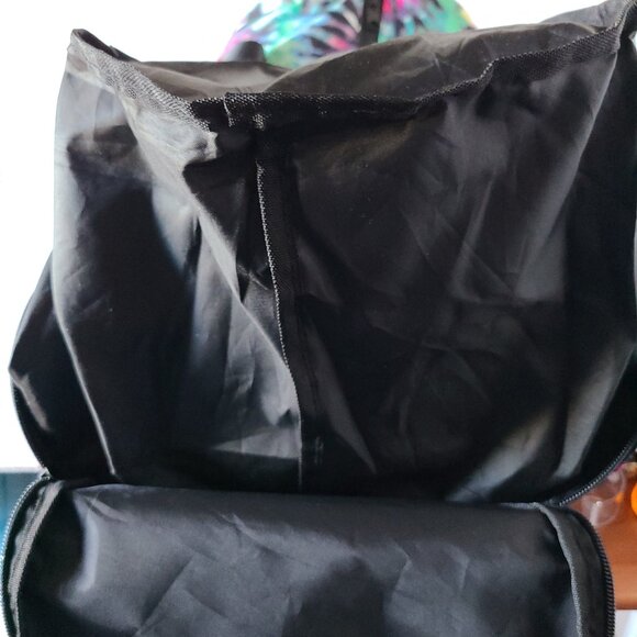 VICTORIA'S SECRET PINK - BLACK TIE DYE- RAINBOW DUFFLE BAG /GYM/ TRAVEL NWOT - Picture 8 of 11